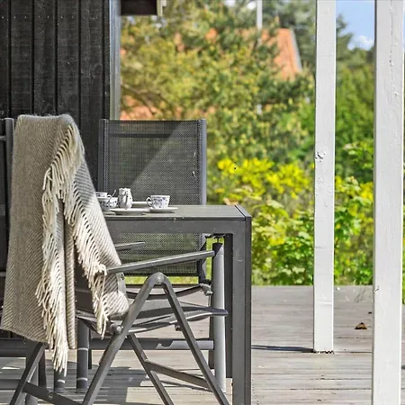 1536-aakirkeby-sohojbakken-18 Hébergement de vacances Vester Somarken