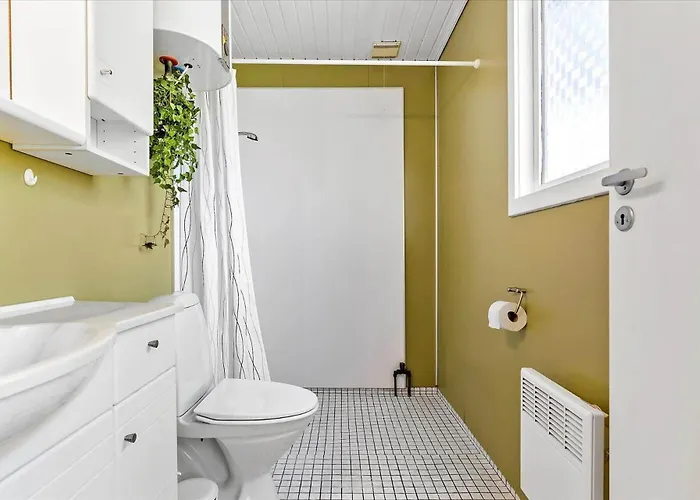 1536-aakirkeby-sohojbakken-18 *