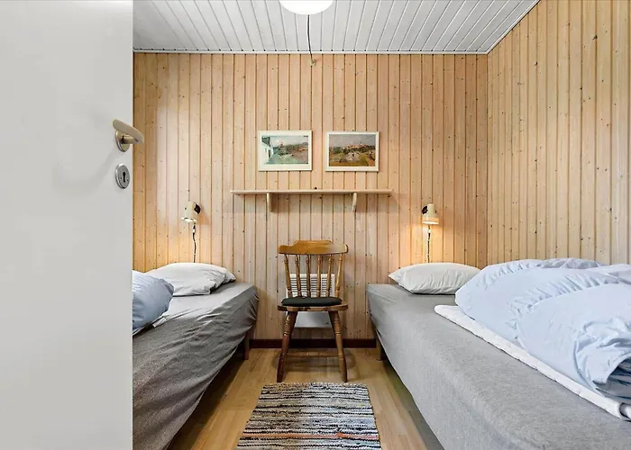 1536-aakirkeby-sohojbakken-18 Сasa de vacaciones Vester Somarken
