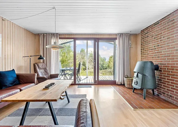 1536-aakirkeby-sohojbakken-18 Hébergement de vacances *